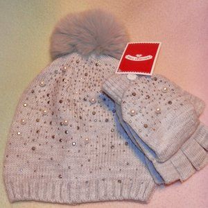HOLIDAY TIME ADULT SNOWFLAKE GRAY RHINESTONE AND PEARL HAT AND GLOVE SET * NEW *